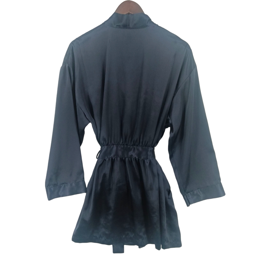 ❌️SOLD❌️Victoria's Secret Women's Belted Satin Kimono Robe One Size - Picture 5 of 9